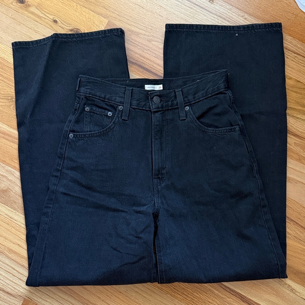 Levi’s Cinch Baggy Jean